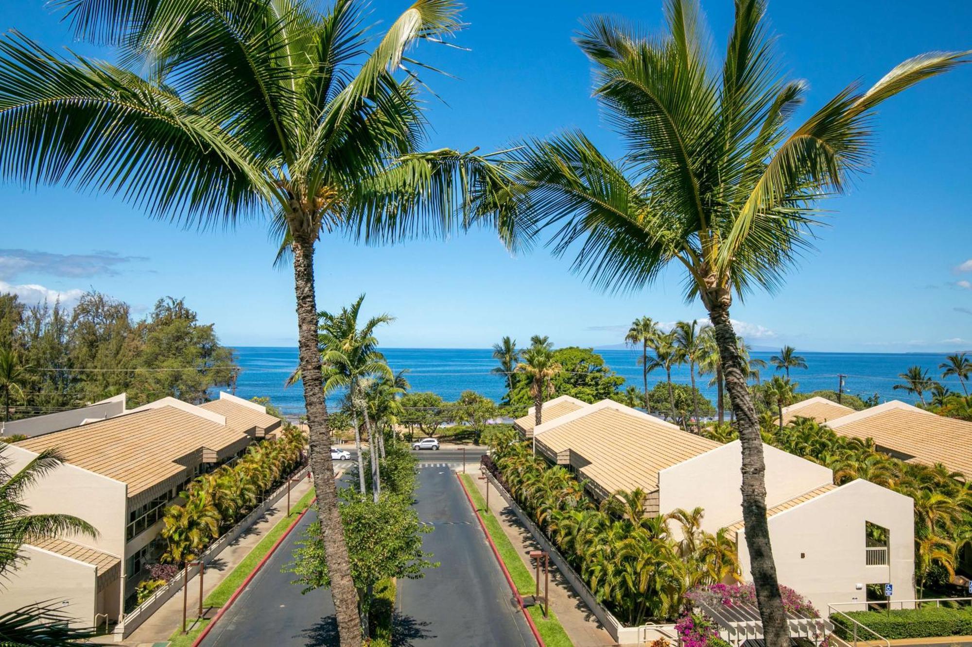 Aston At The Maui Banyan Aparthotel Wailea  Exterior photo