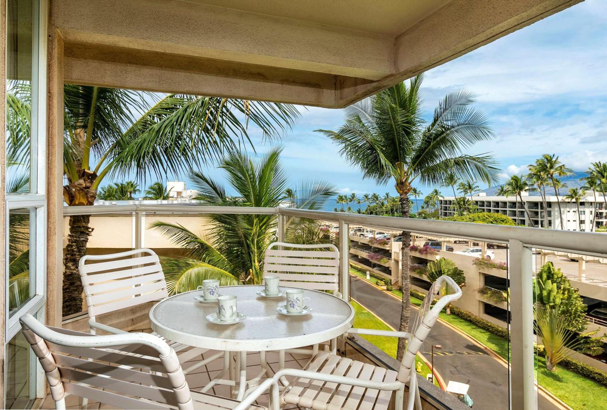 Aston At The Maui Banyan Aparthotel Wailea  Exterior photo